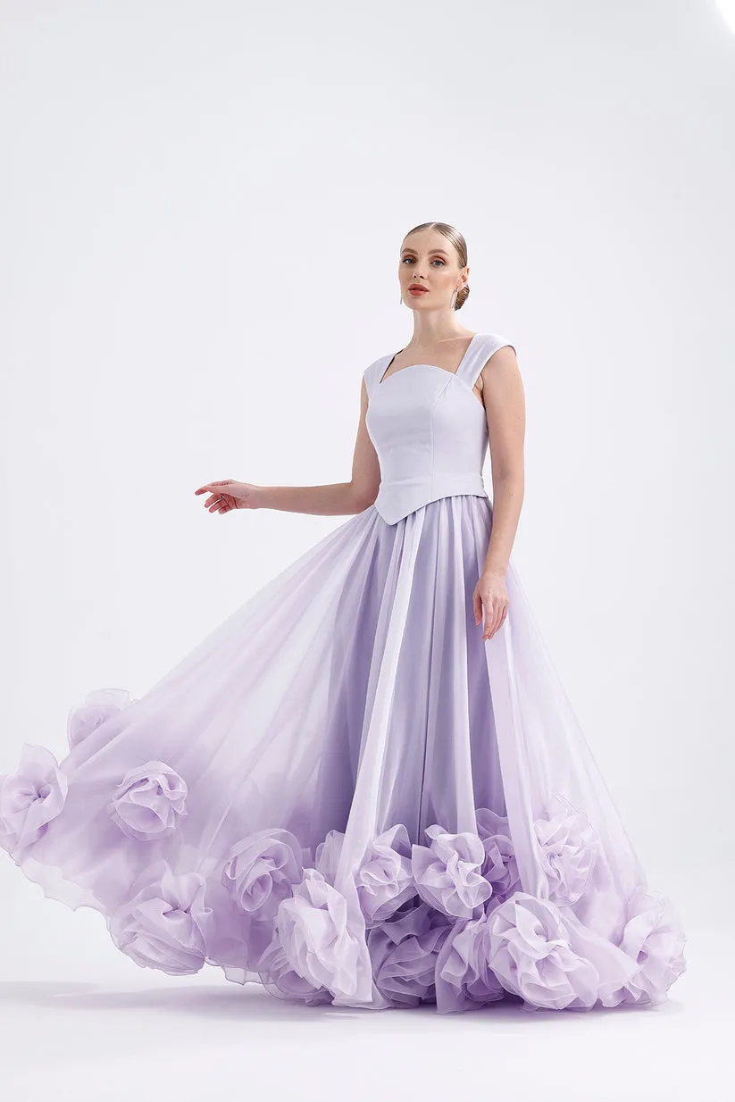 𝐀𝐅𝐋𝐎𝐑𝐀 Strappy Crepe Body Organza Flared Skirt with Flower Appliques T56755