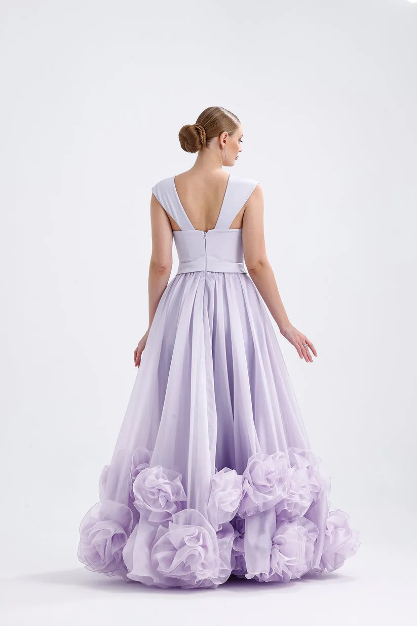 𝐀𝐅𝐋𝐎𝐑𝐀 Strappy Crepe Body Organza Flared Skirt with Flower Appliques T56755