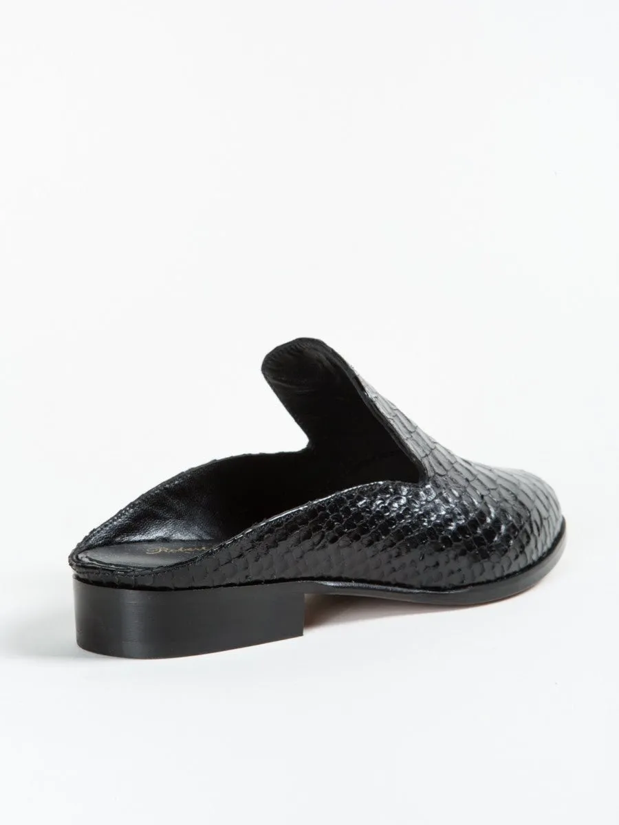 alice m mule