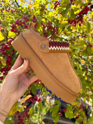 ASPEN LOUNGE MULE-CHESTNUT