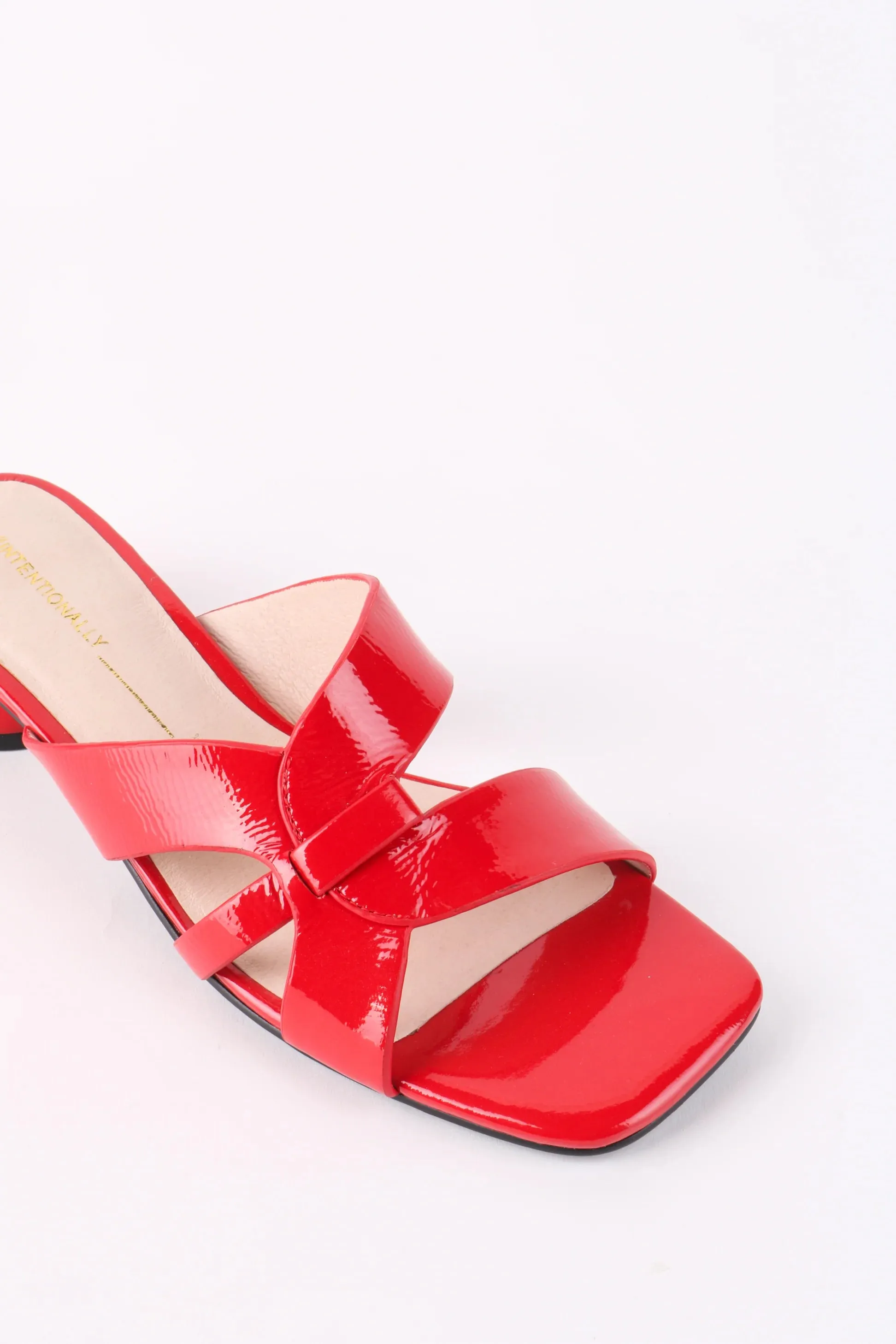 BEATRIX HEELED SANDAL