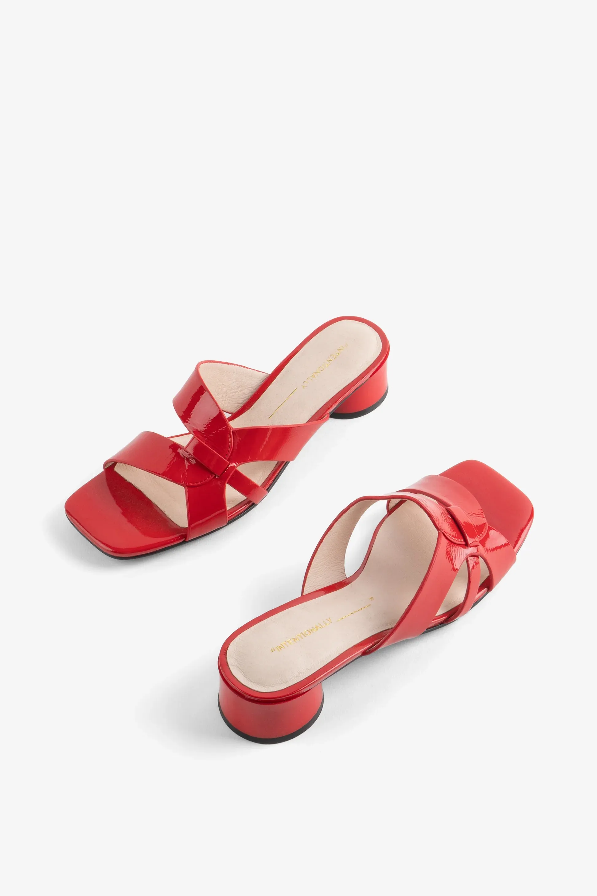 BEATRIX HEELED SANDAL