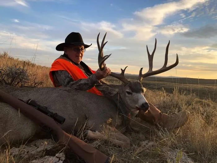 Blue Rock Outfitters - 4 Day Guided Rifle Deer Hunt