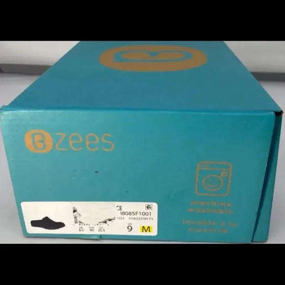 Bzees Georgia Women's Washable Sparkle Knit Mule Black Size 9 New with Box NWT