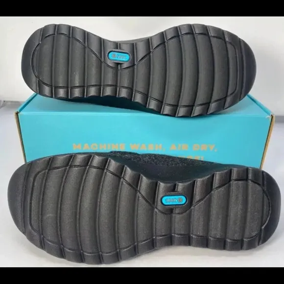 Bzees Georgia Women's Washable Sparkle Knit Mule Black Size 9 New with Box NWT