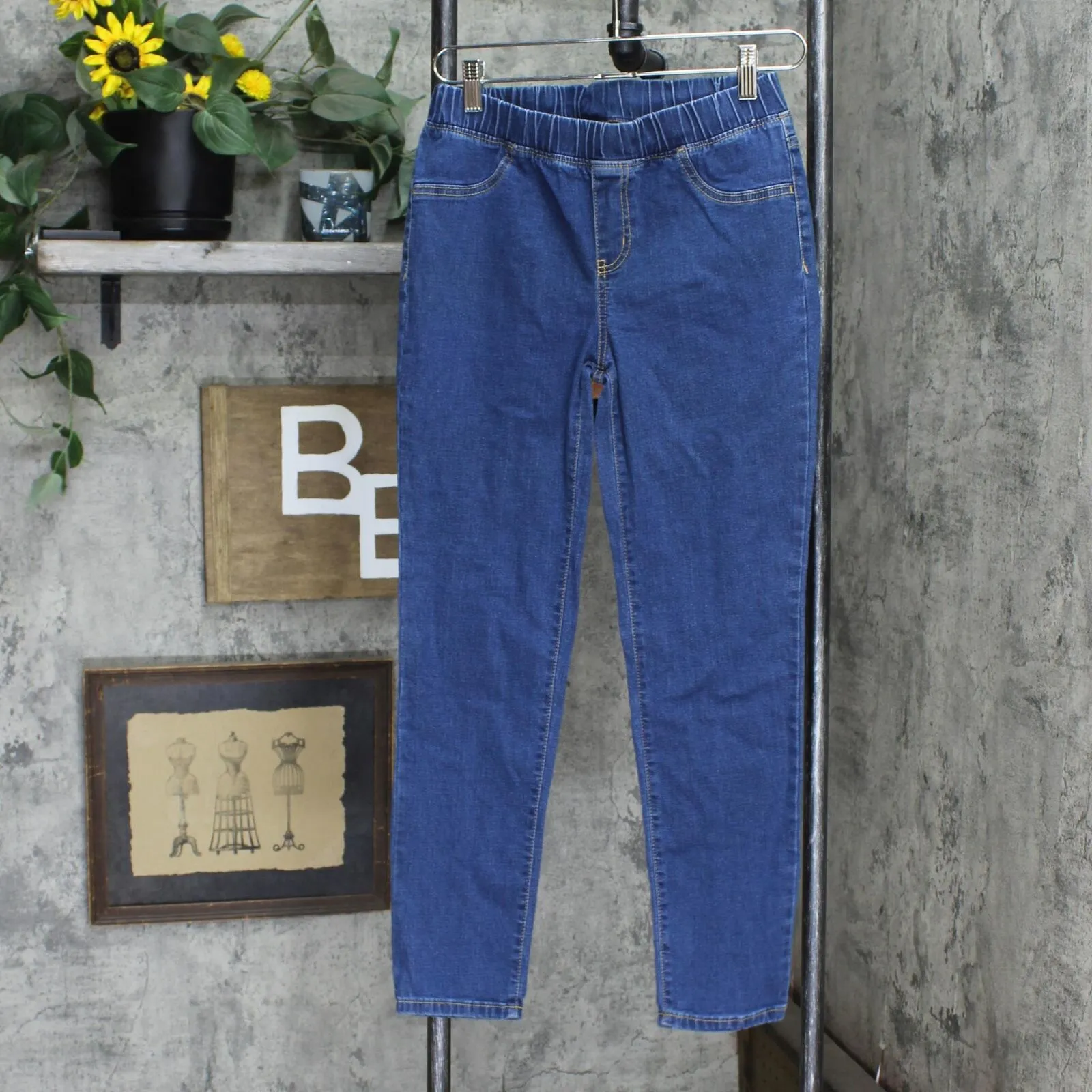Cat & Jack Girls' Pull-On Skinny Mid-Rise Jeans Medium Blue 14