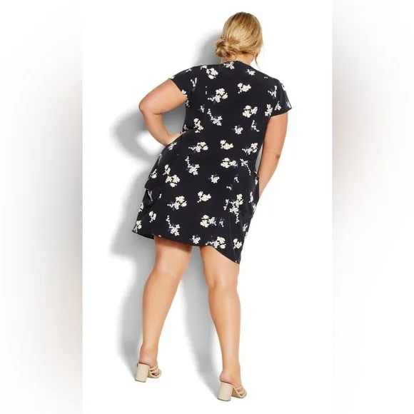 City Chic Demure Navy Floral Tunic Dress Size 22 NWT