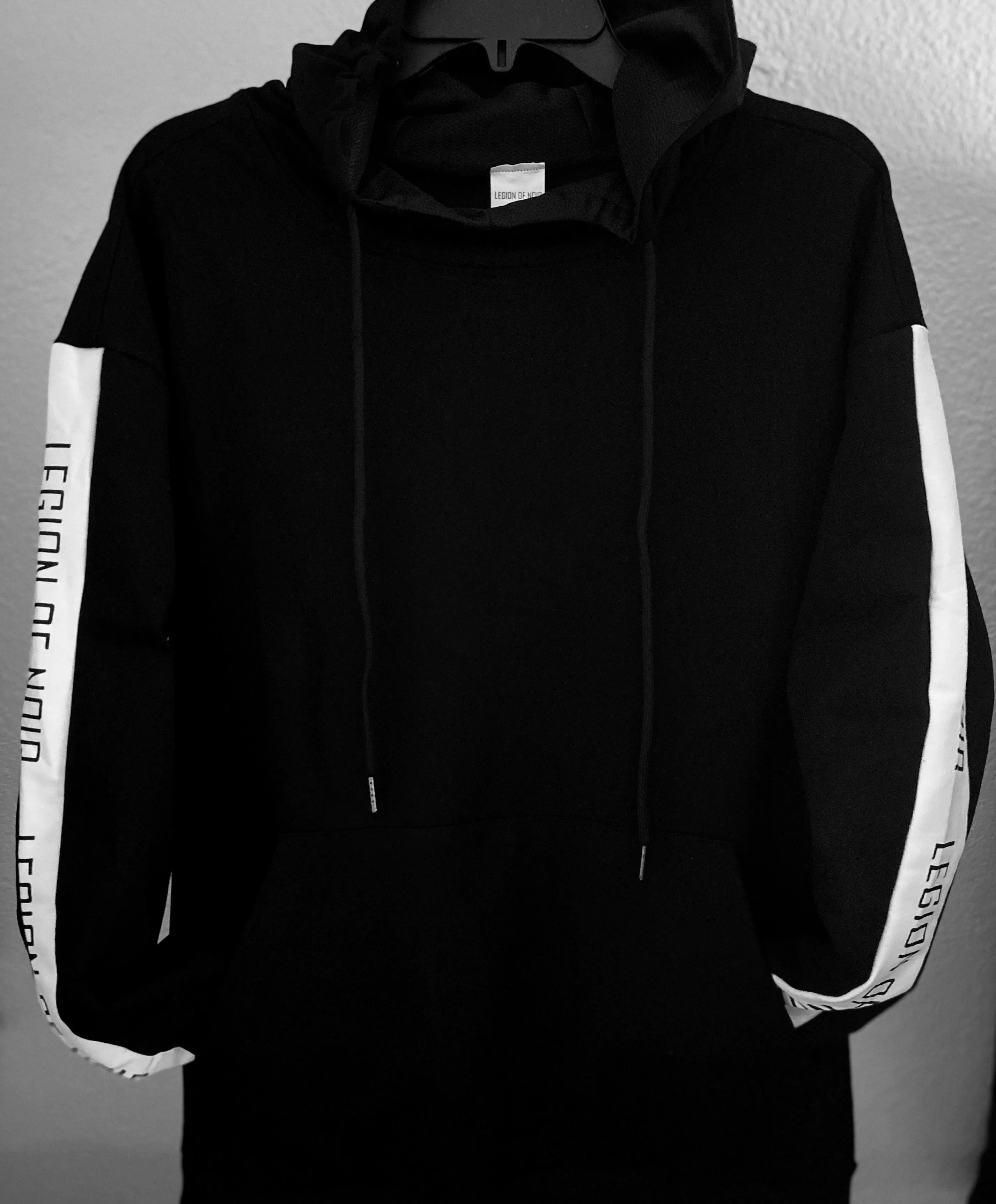 Deuce Noir Hoodie Sweatshirt