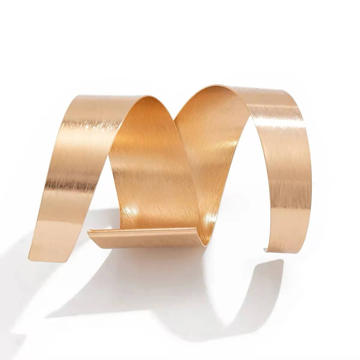 Exaggerated Folding Surround Circle Open Rave Cuff Arm Bracelet
