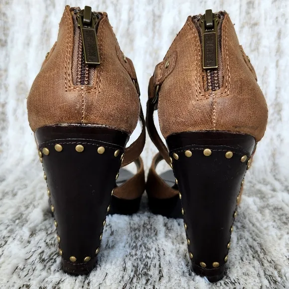 Harley Davidson &quot;Gillian&quot; Tan Leather Strappy Studded Heels | Women's Size 9