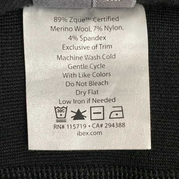 Ibex black skirt. 89% wool, 7% nylon, 4% spandex. Size M. Made in USA