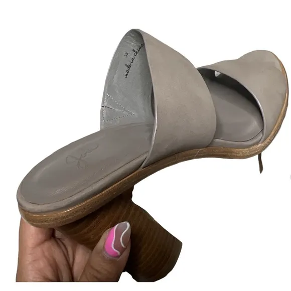 Joie Taupe Grey Heels Size 38/US 8