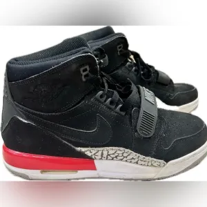 Jordan Legacy 312 ‘Black Suede’. AT4040-080High Top Sneaker