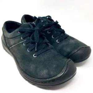 Keen womans black suede sneakers US8 BoxT  lace up