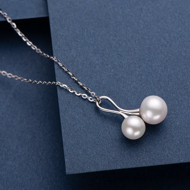 Lovely Cherry Design Natural Pearl Pendant Necklace