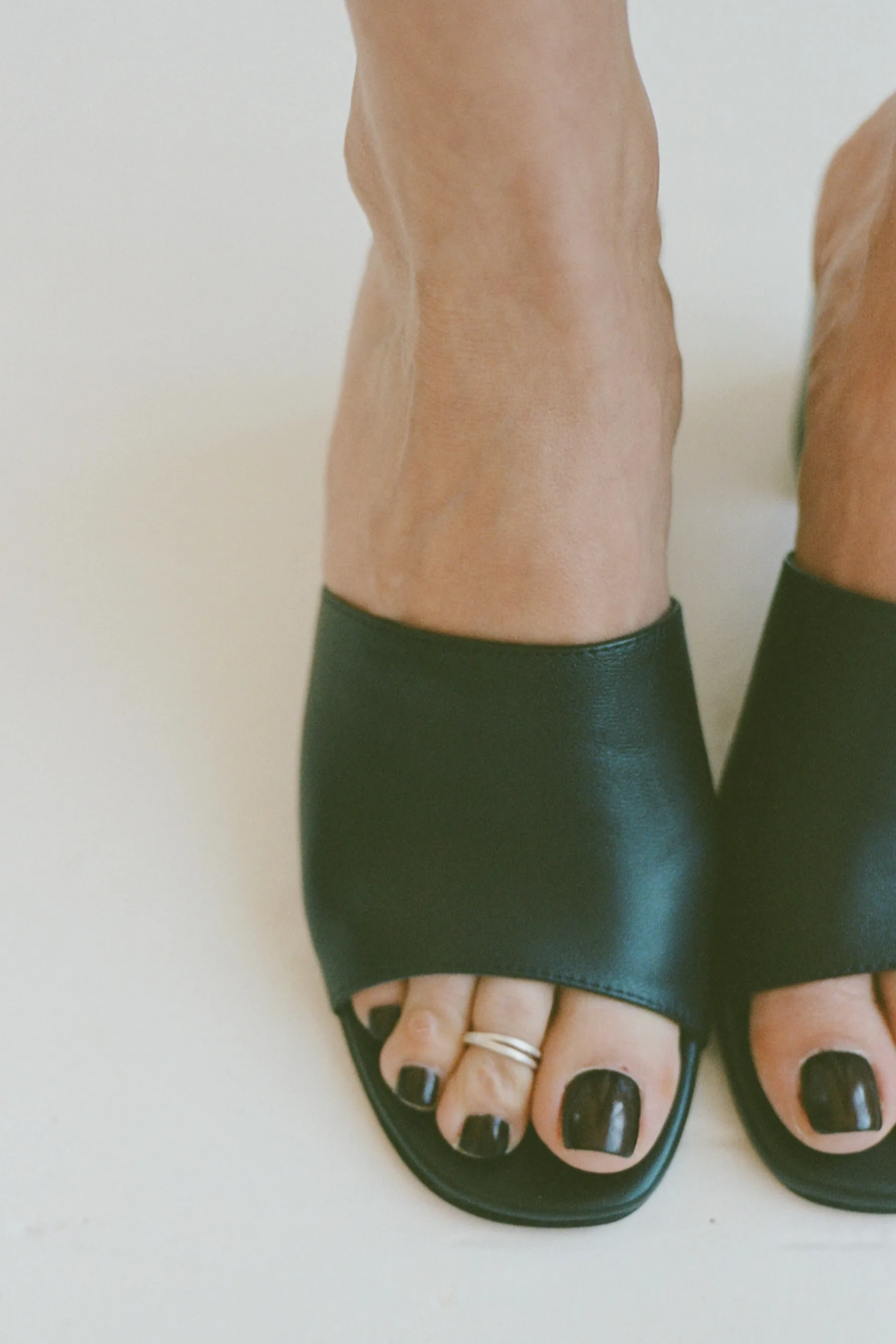 MAR MULE BLACK