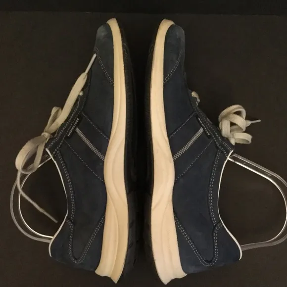 Mephisto Runoff leather sneakers size 7 1/2 laser air jet system blue lace up