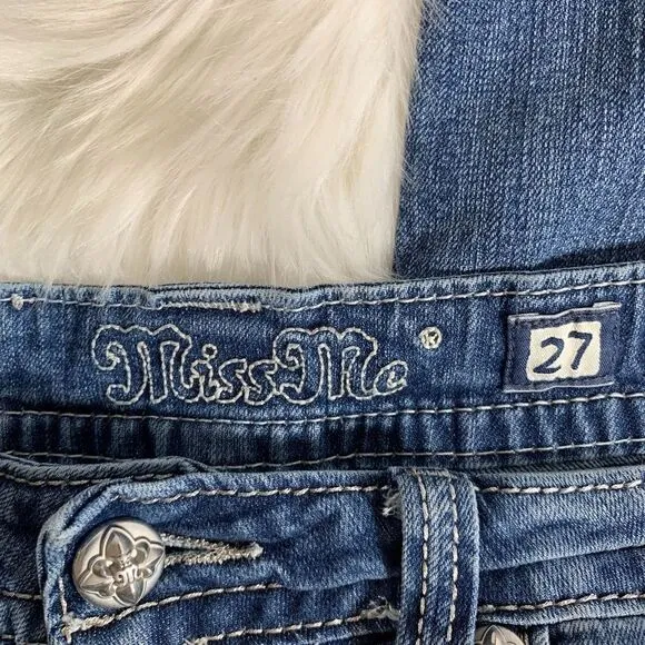 Miss Me Denim Boyfriend Distressed Capri Jeans