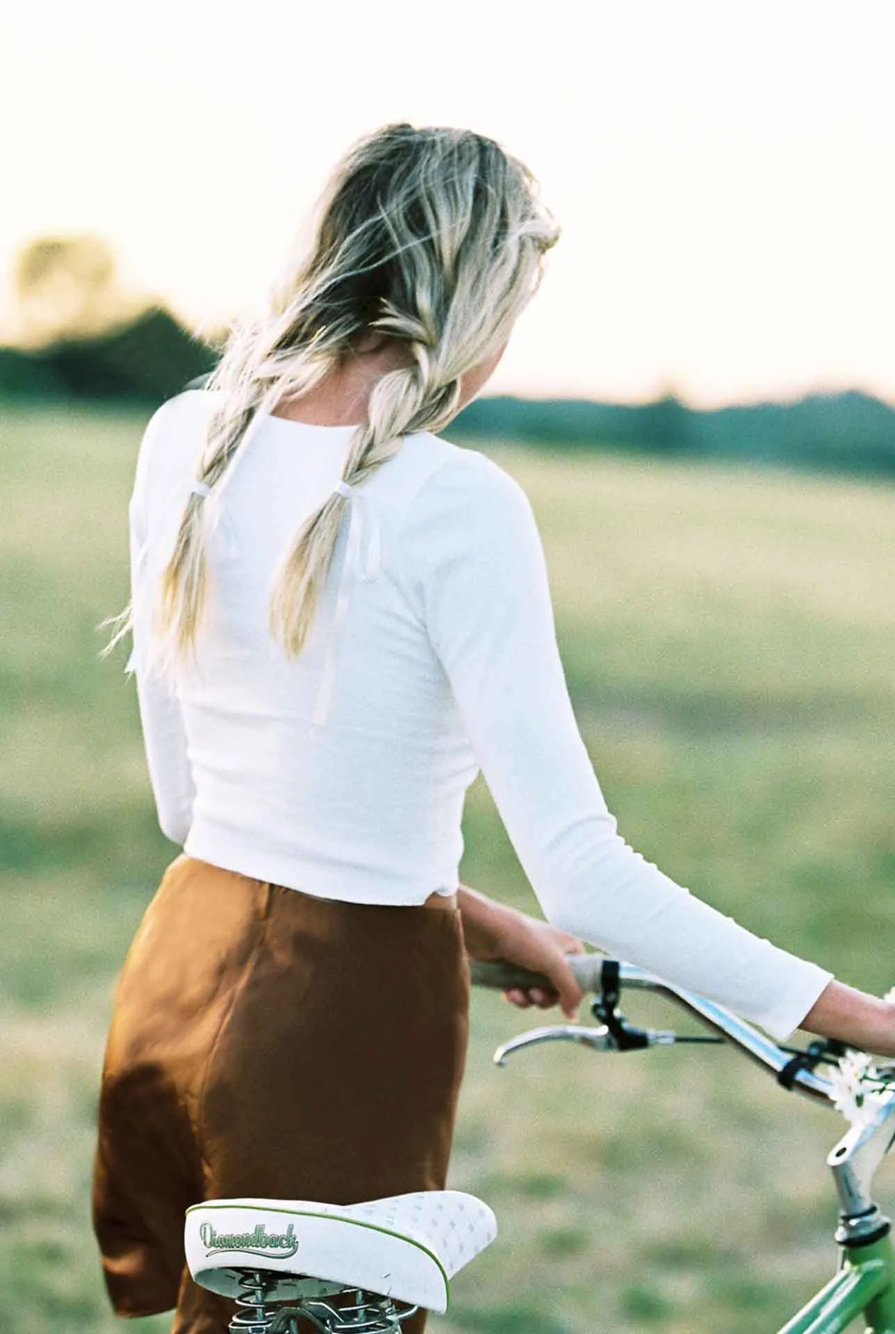 Natalia Top | White Rib Crop