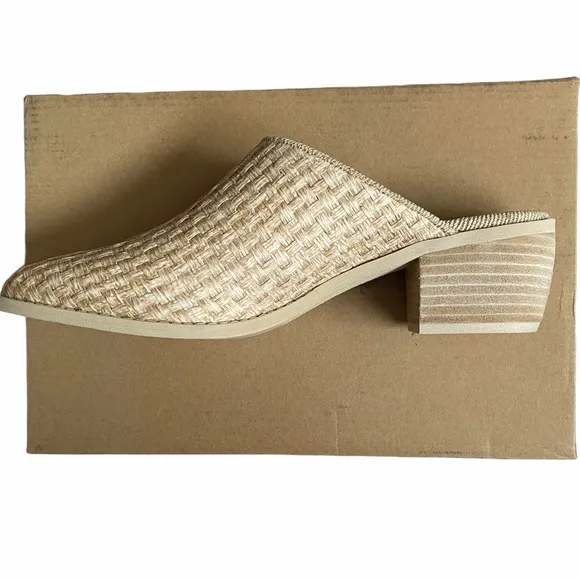 NEW Band of Gypsies Parker Block Heel Mule NWT