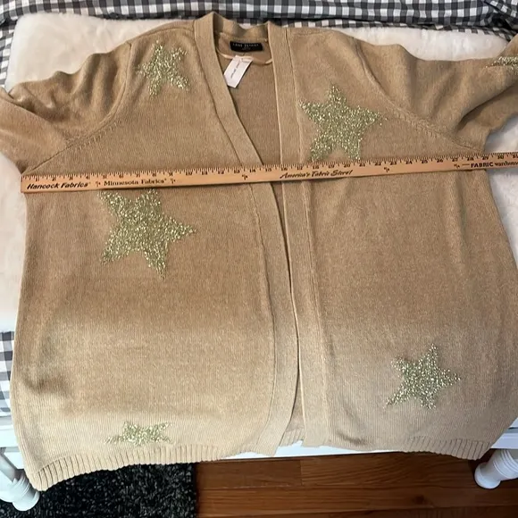 New! Lane Bryant Open Cardigan gold Stars Plus Size 4X 26/28 Beige NWT