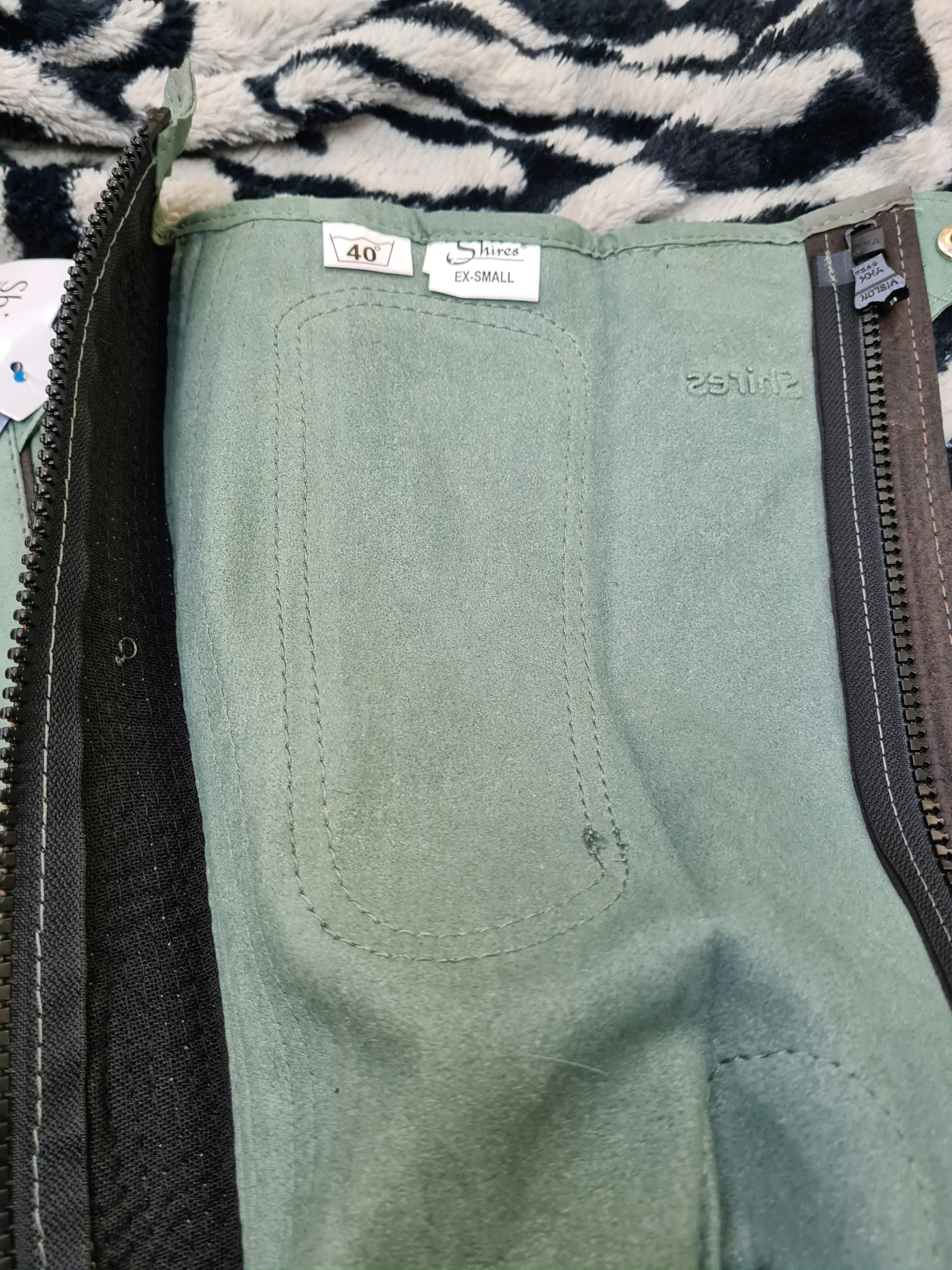 New shires slate adults XS suede chaps