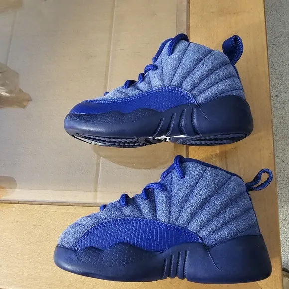 Nike Air Jordan 12 Retro Basketball Sneakers, Navy, Size 6c Infant/Toddler, NEW!