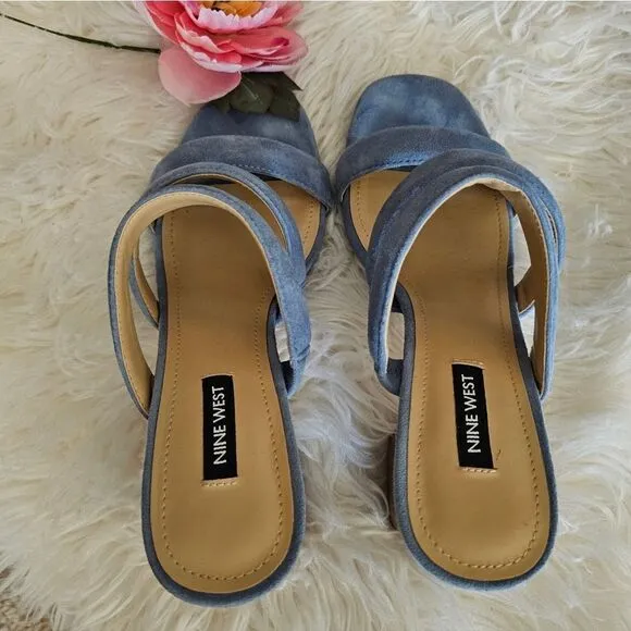 NINE WEST YEAT SANDAL IN BABY BLUE