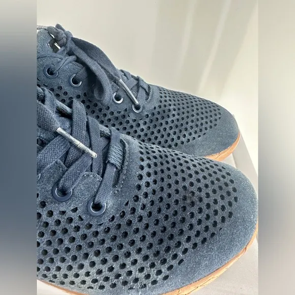 NOBULL DUSK SUEDE blue sneakers