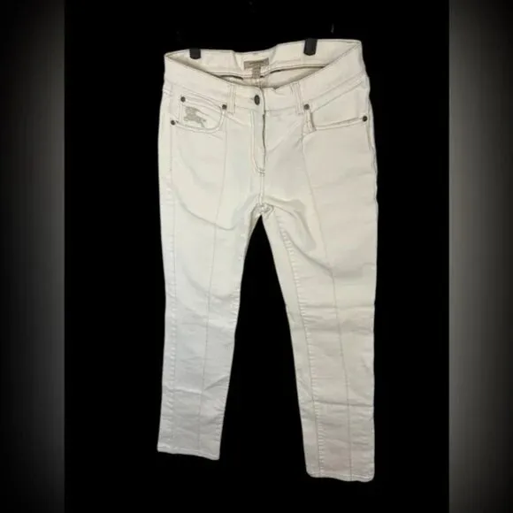 NWOT Burberry London Women’s Skinny Jeans – Size 8 ✨