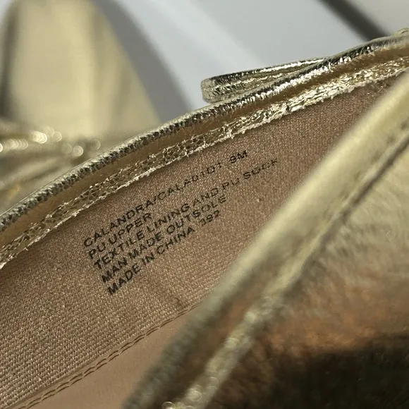 NWOT Steven by Steve Madden New York Gold Metallic Callandra Flat Mule Women’s 9