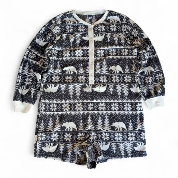 Old Navy Gray Bear Fair Isle Christmas Fleece Henley Pajama Romper Women L NWOT