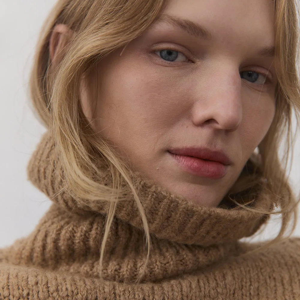 Ottawa Woman's Jumper | Suede Camel