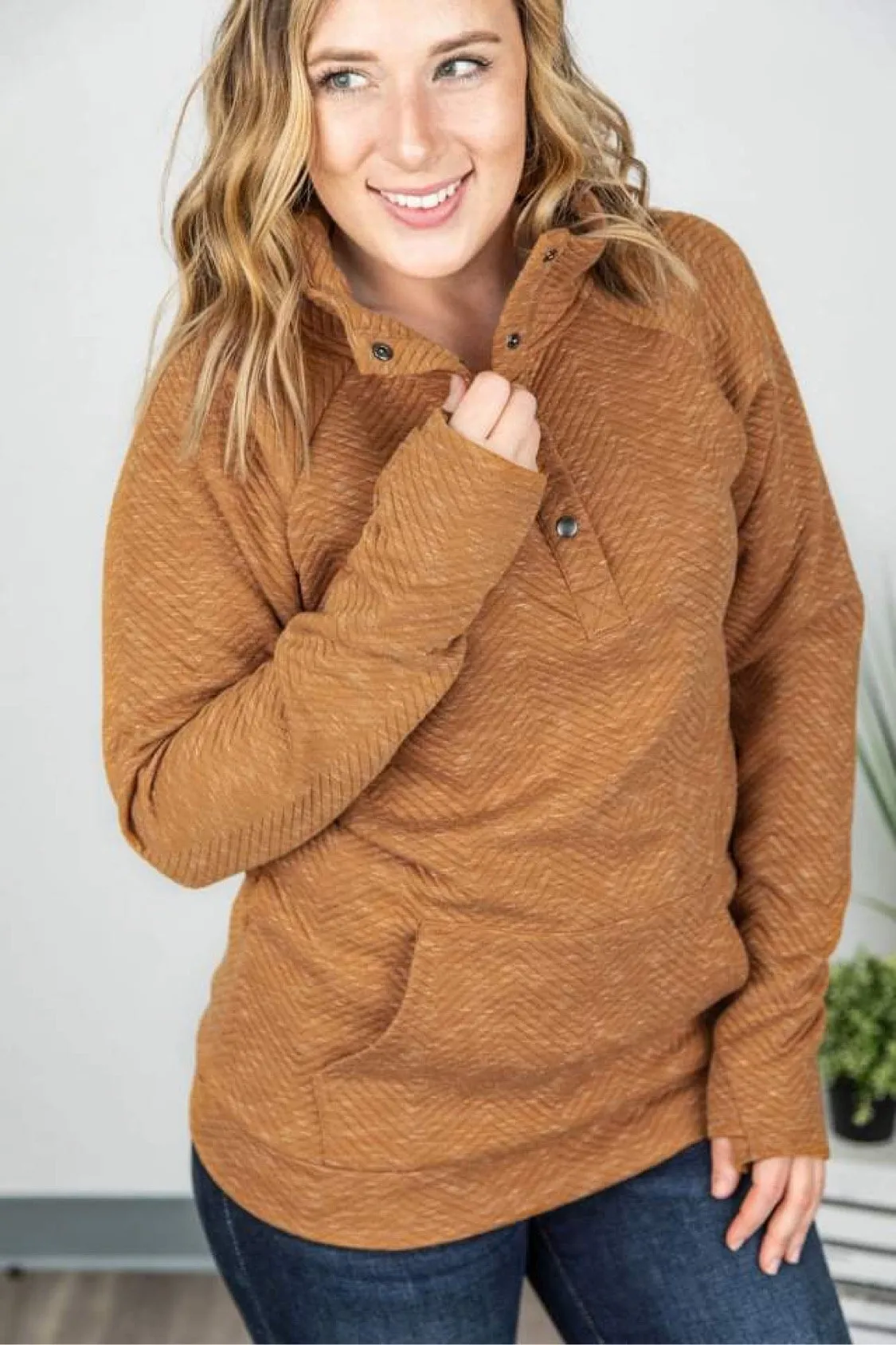 Quilted Snap Pullover in Camel
