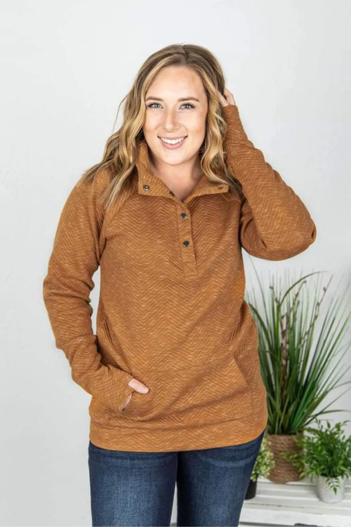 Quilted Snap Pullover in Camel