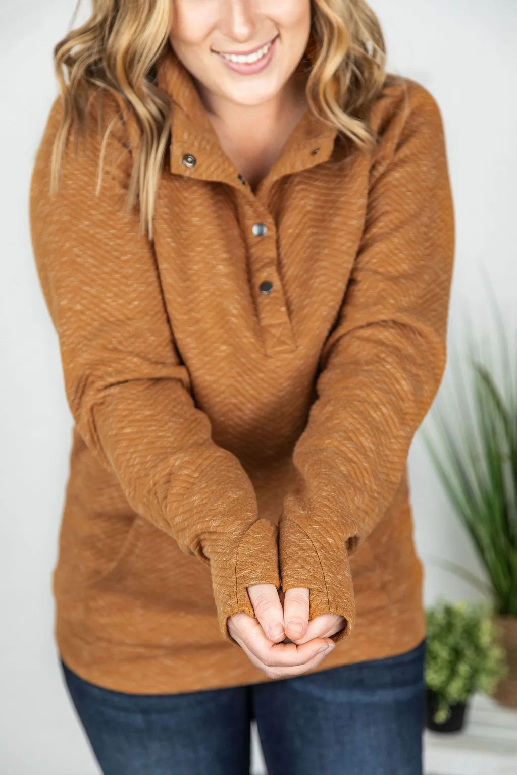 Quilted Snap Pullover in Camel