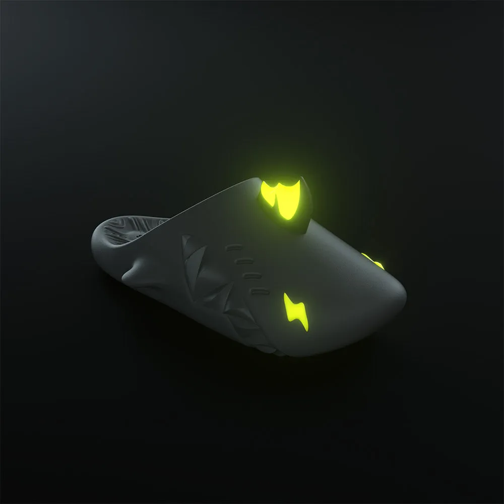 Sharkicks Pro Mule - Koi Dragon, Lightning Eyes