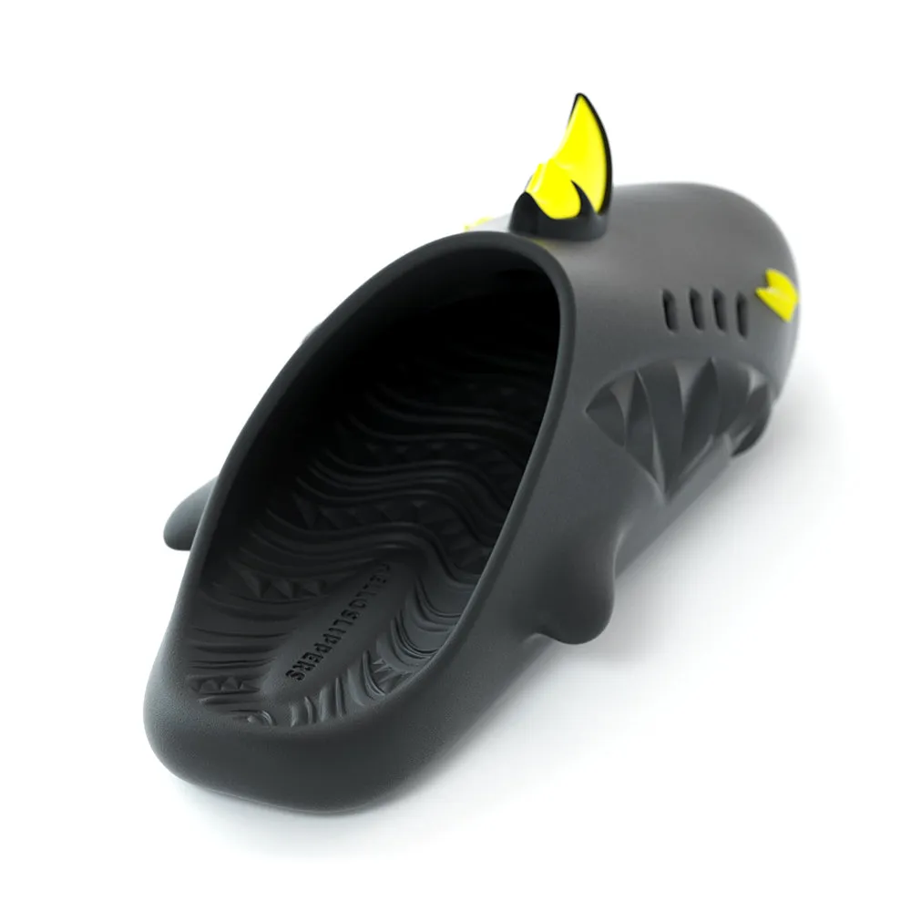 Sharkicks Pro Mule - Koi Dragon, Lightning Eyes