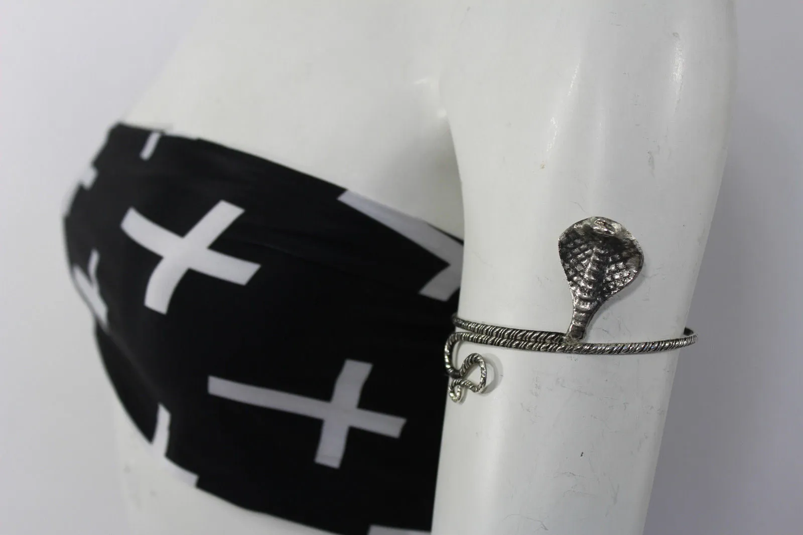 Silver Metal Upper Arm Cuff Bracelet Snake Cobra