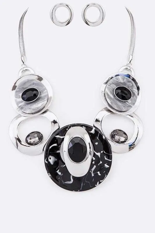 So Classy- Fashion  Necklace Set