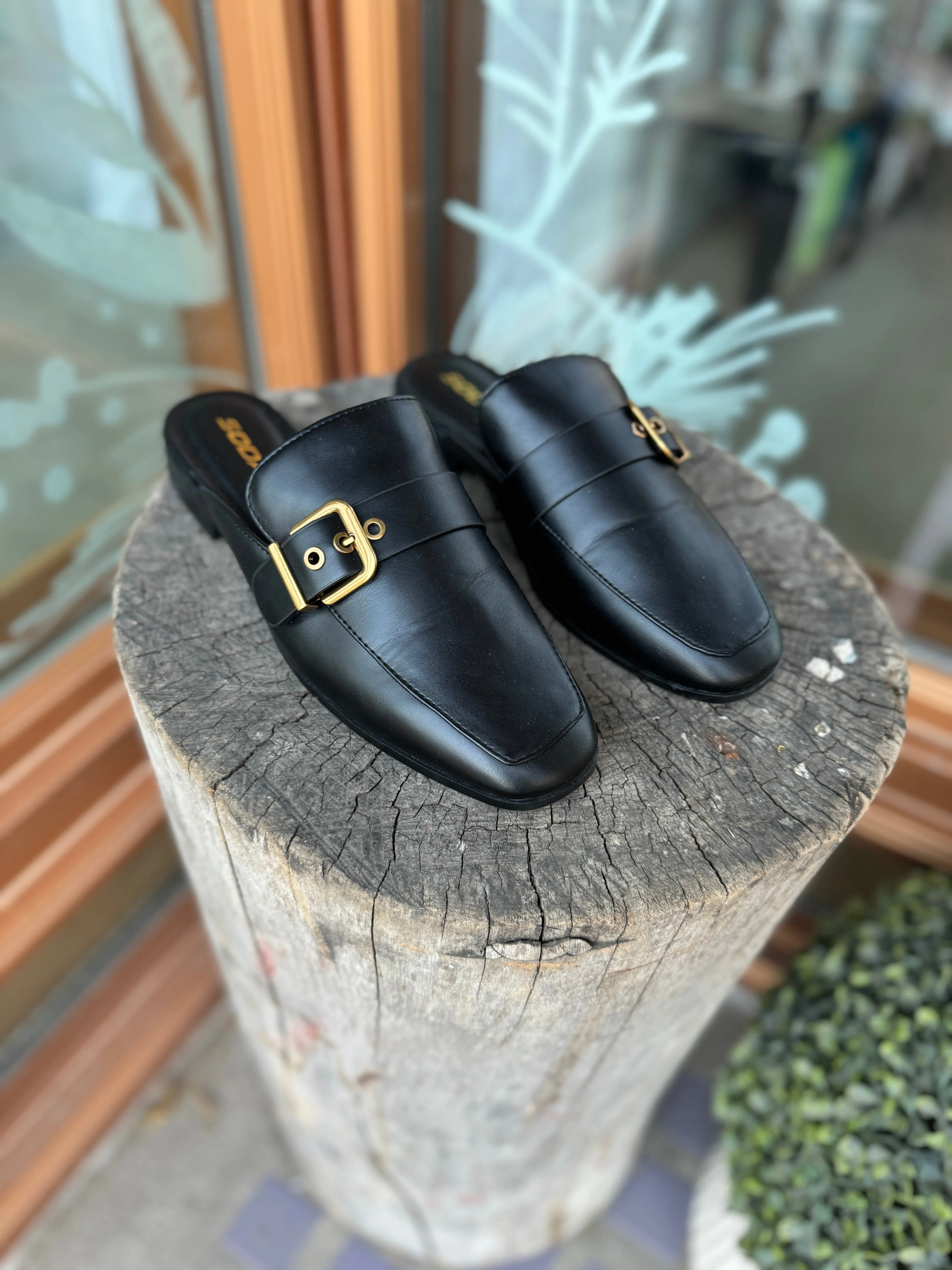 Soda Chantal Black Mule Shoe