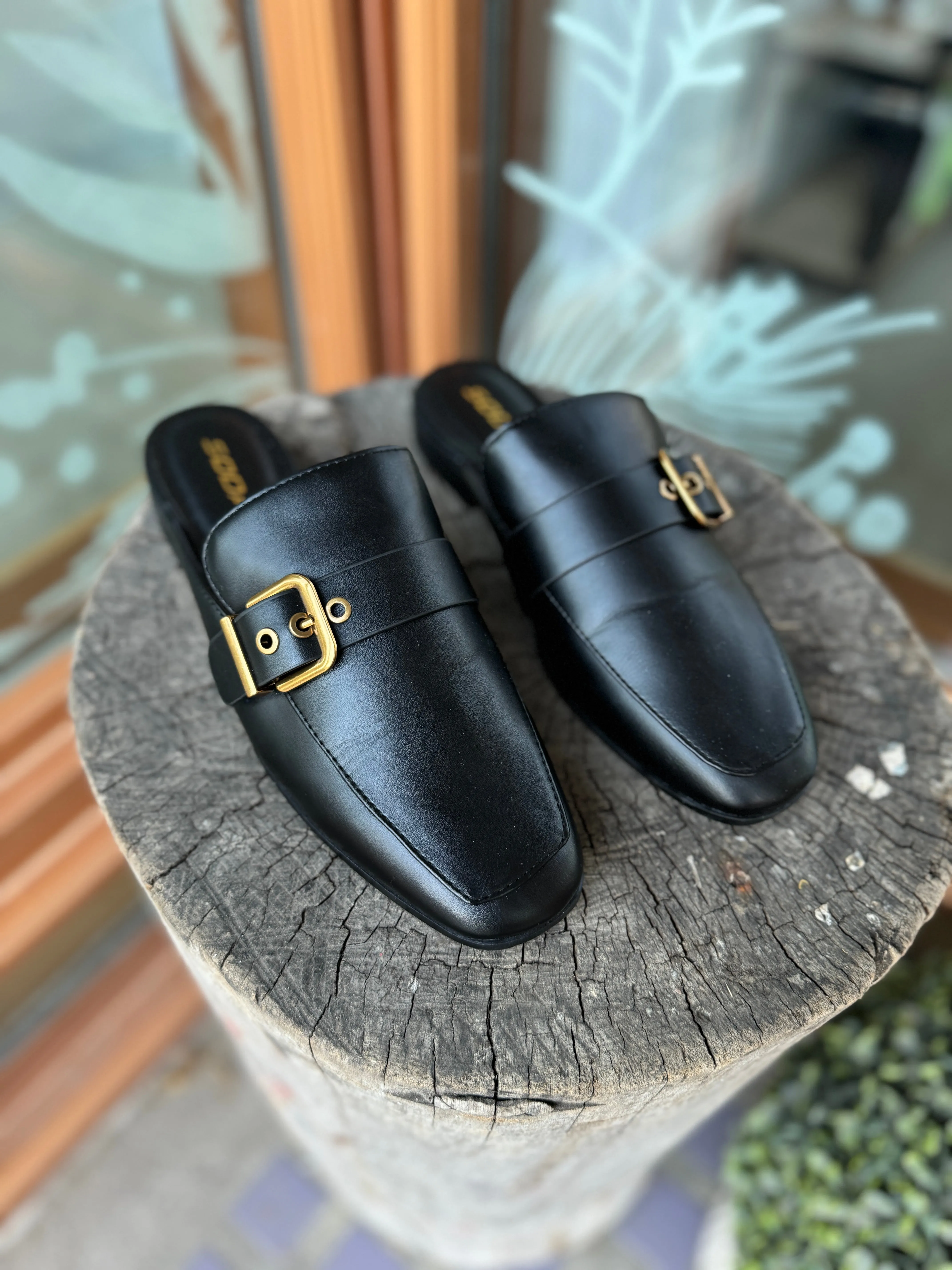 Soda Chantal Black Mule Shoe