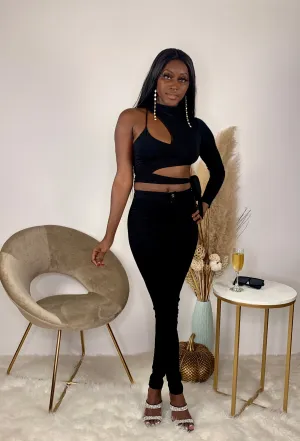 Sorry I'm Late Crop Top | Black