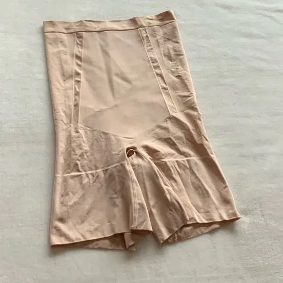 SPANX OnCore High Waist Mid Thigh Shaper Shorts