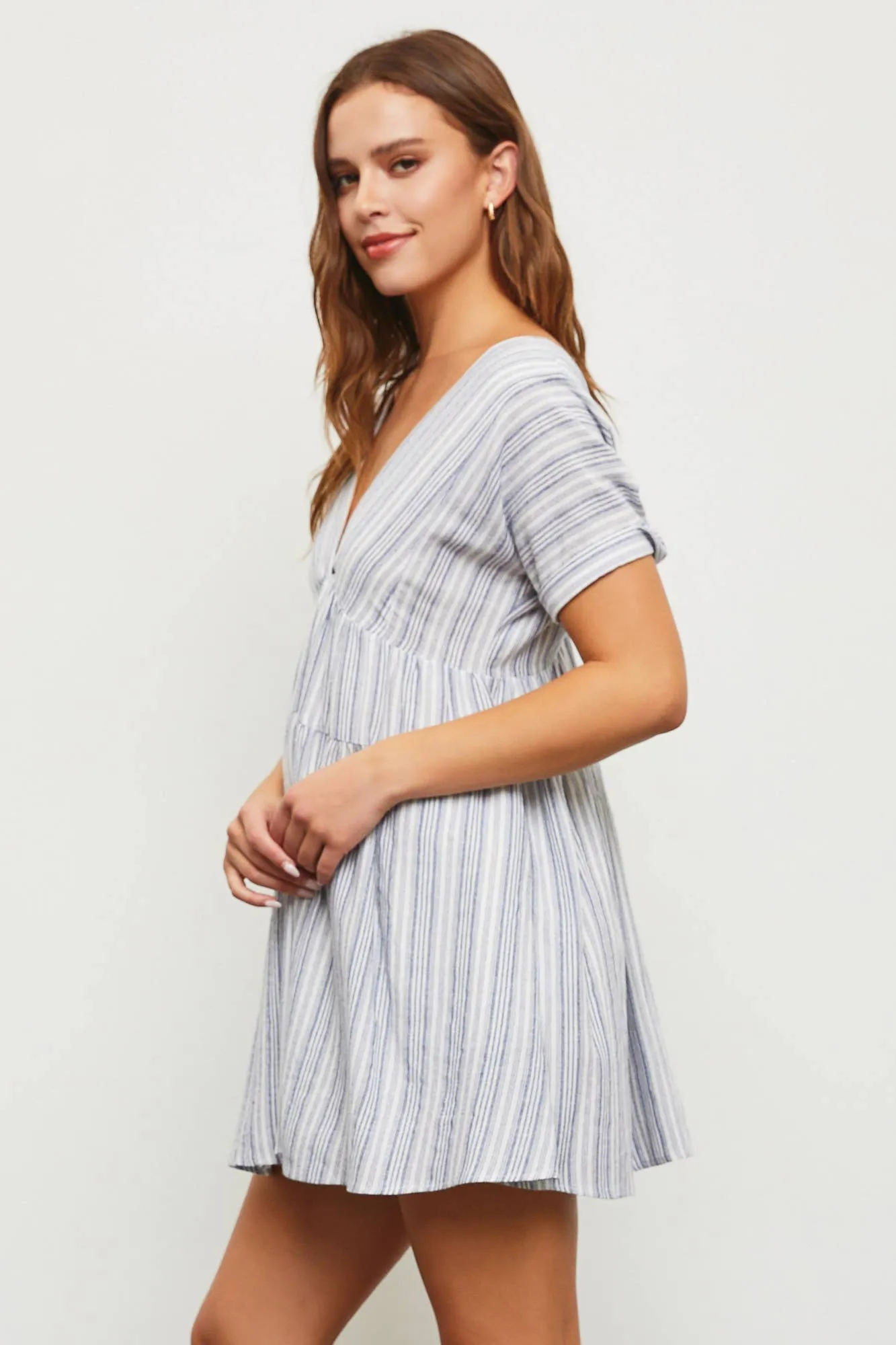 V-NECK TIER DRESS