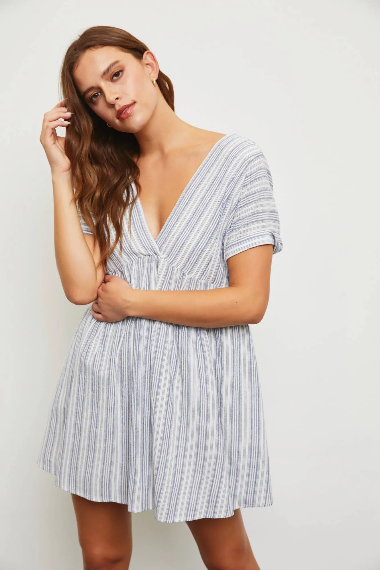 V-NECK TIER DRESS