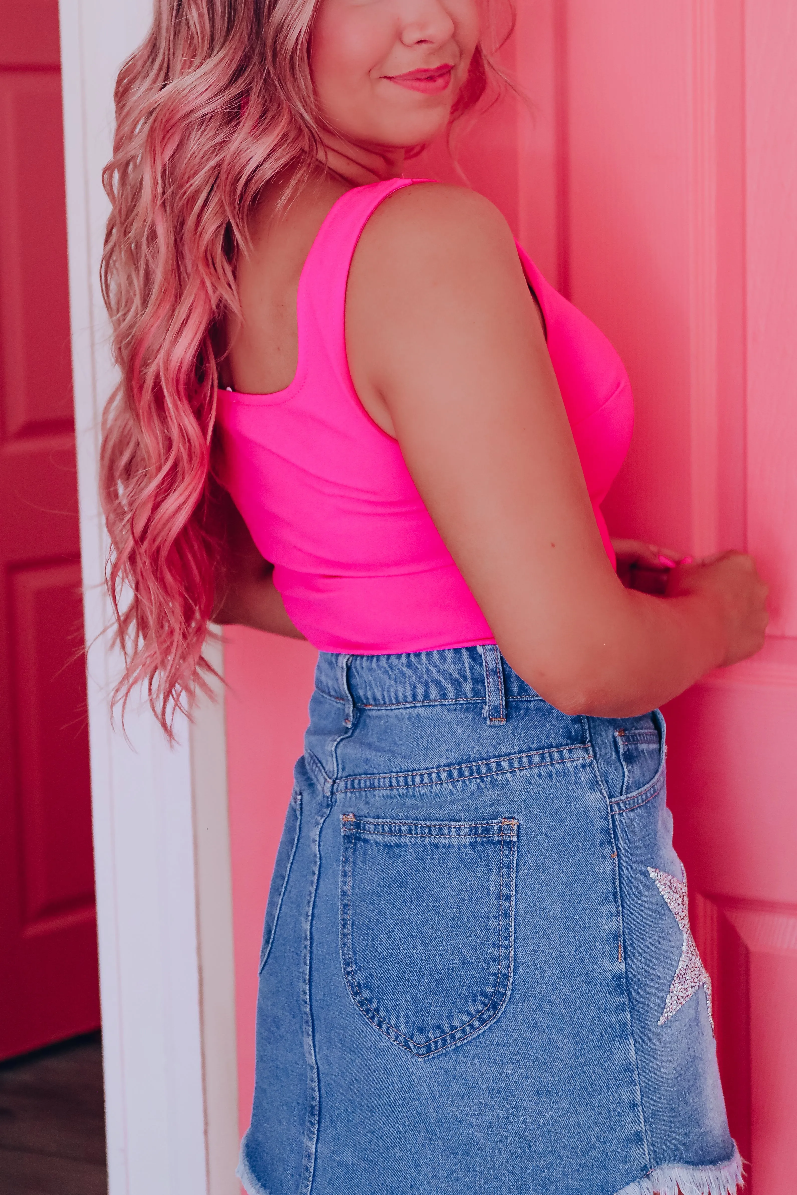 Verity Essential V Bodysuit - Hot Pink