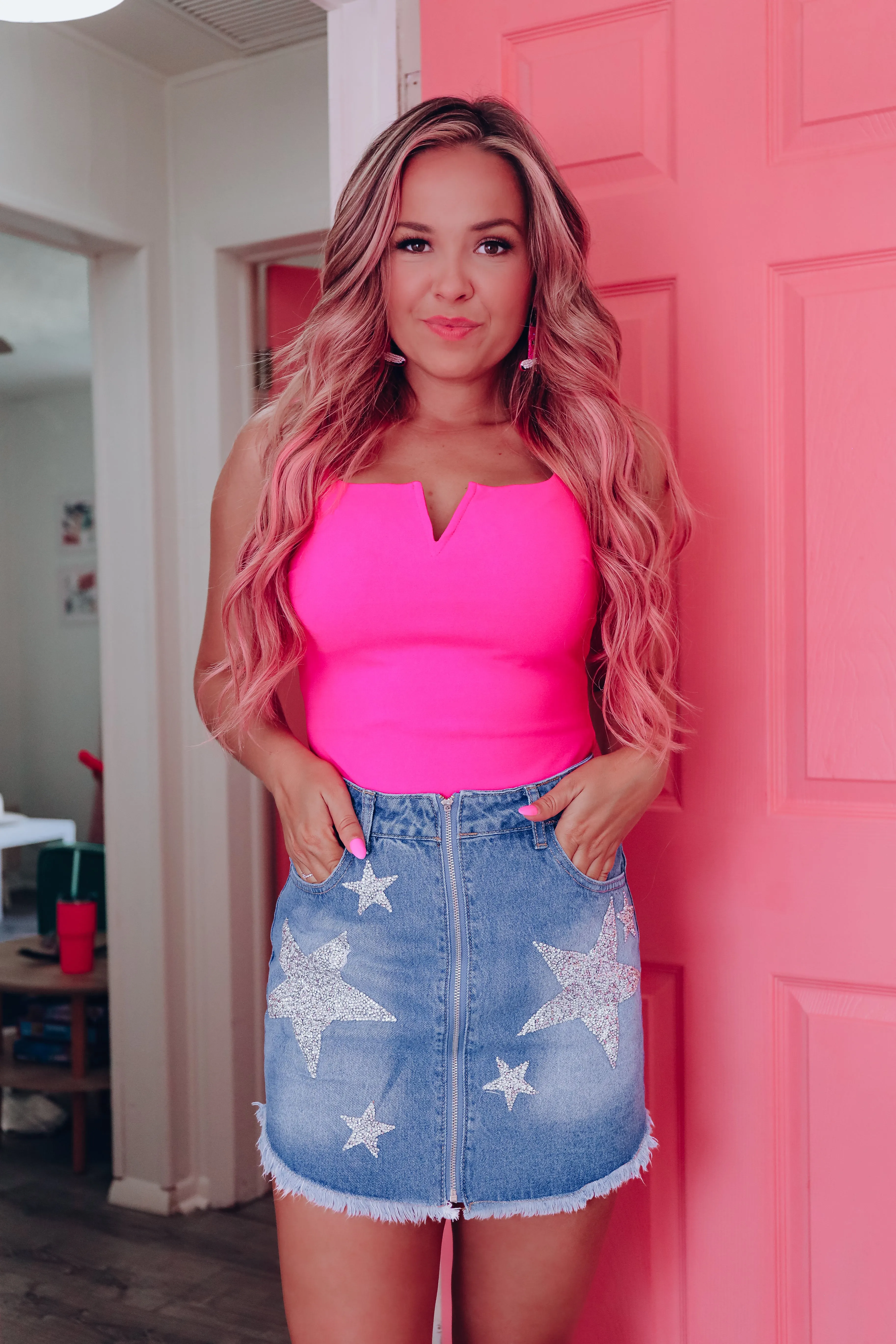 Verity Essential V Bodysuit - Hot Pink