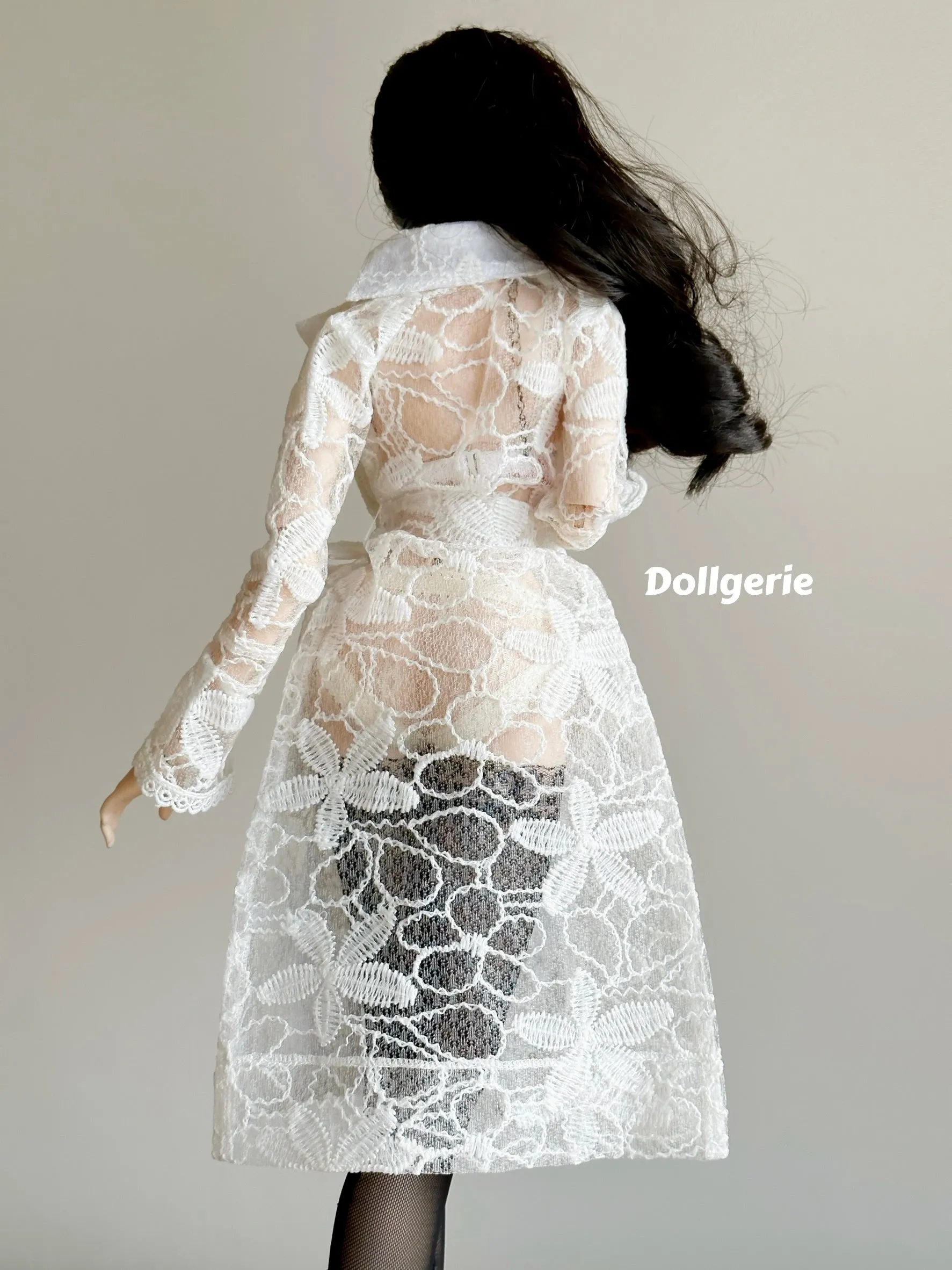 White Lace TrenchCoat for any 1/3 BJD