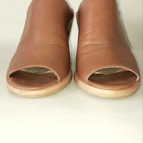 Wishbone Collection Mule Size 6 Caramel Leather Open Toe Stack Heel Slide Slipon
